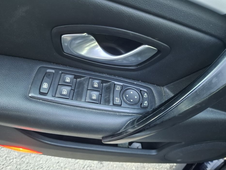 Renault Laguna 3 2008 2.0 dci 131CP 6 trepte DPF activ