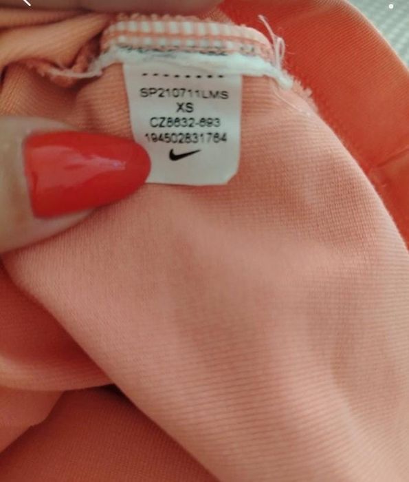 Tricou crop top Nike Air mărime xs