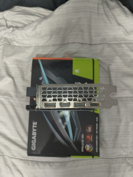 GeForce RTX 3060 EAGLE OC 12GB