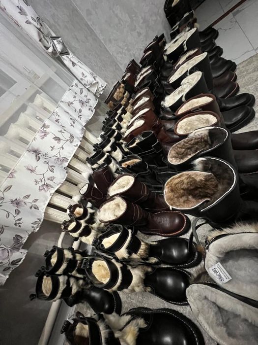 Натуралный кожжаный унты с Монголий