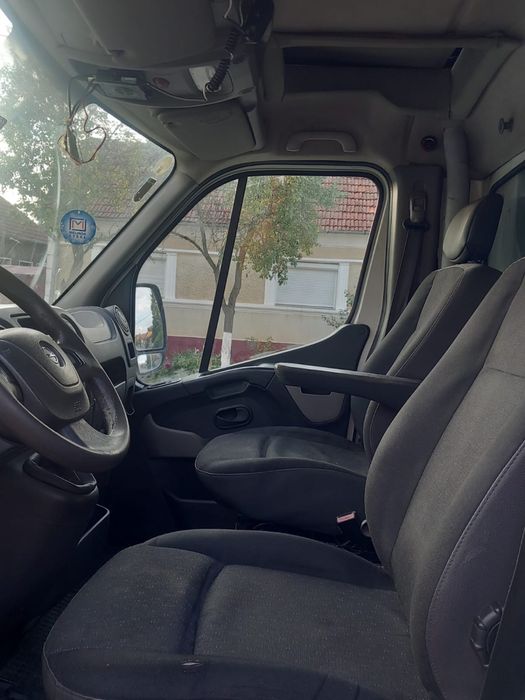 Vând Opel Movano 2.3 2016