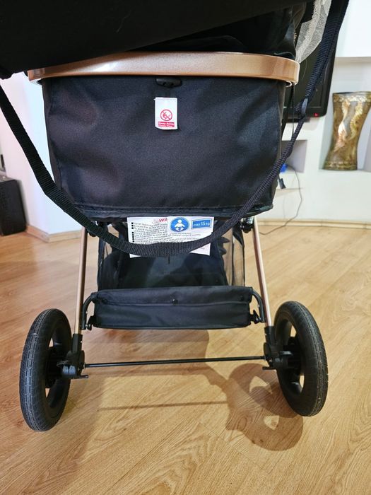 Всесезонная коляска 3 в 1