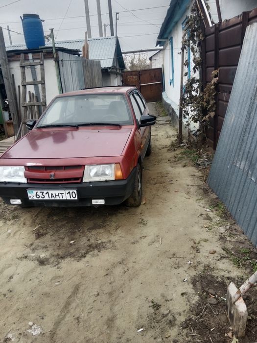 Продам машину вас 21093