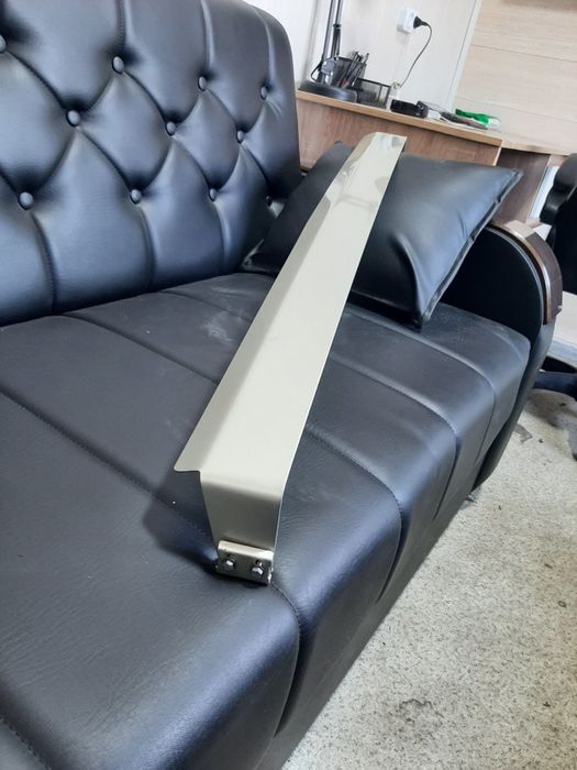 Продается спойлер на крышу ваз