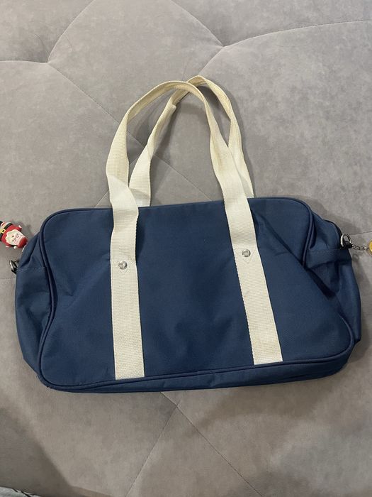 Продам сумочку (для учебы)