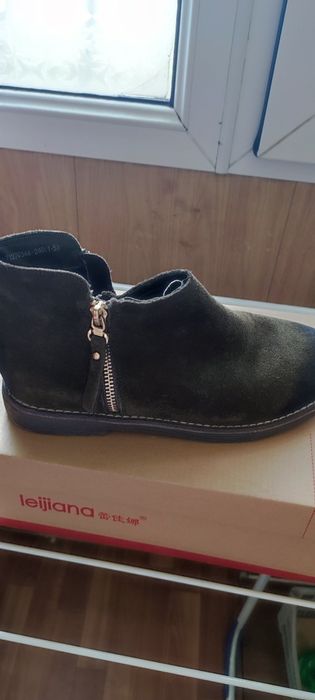 Замшевые полуботинки