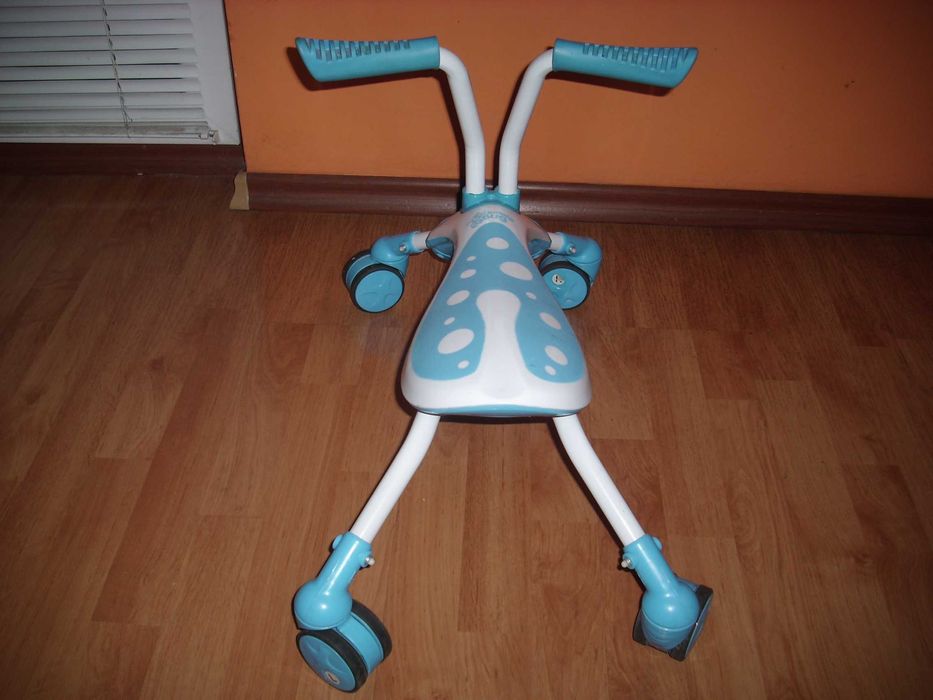 SMARTRIKE и ScrambleBug  Детско баланс колело,четириколка на 360.Промо