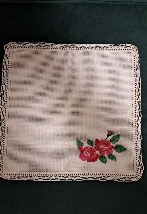 Broderie manuala martisor