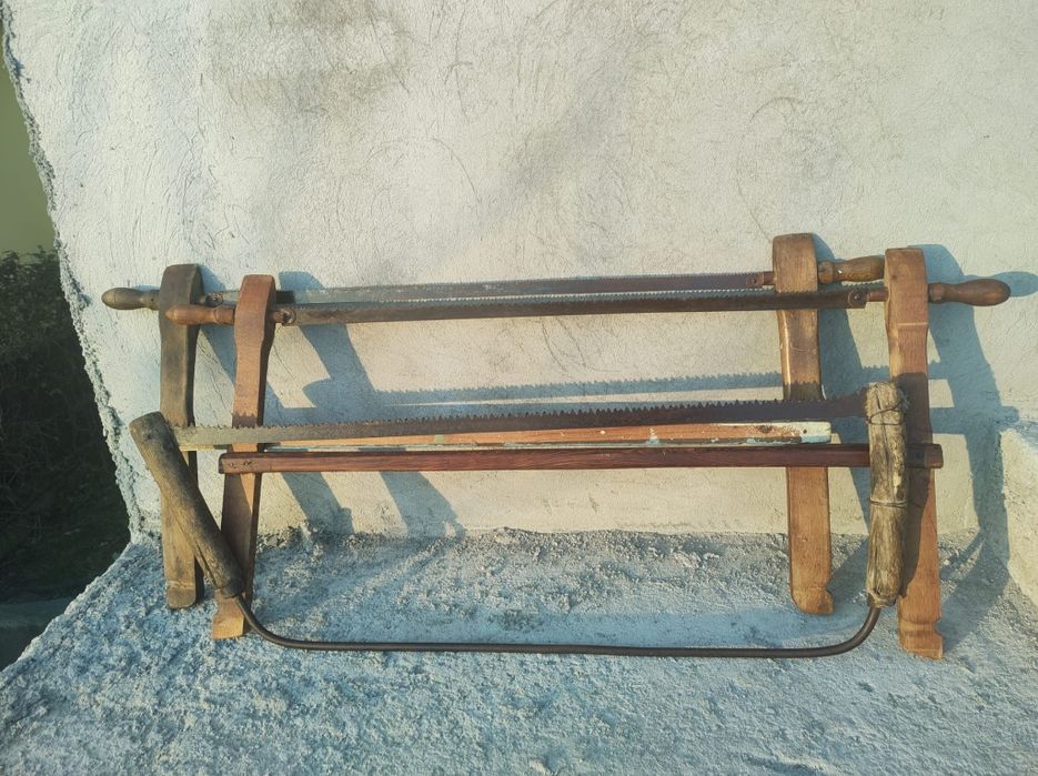 3 buca Fierăstrău vechi