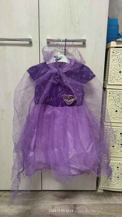 Продам платье на девочку
