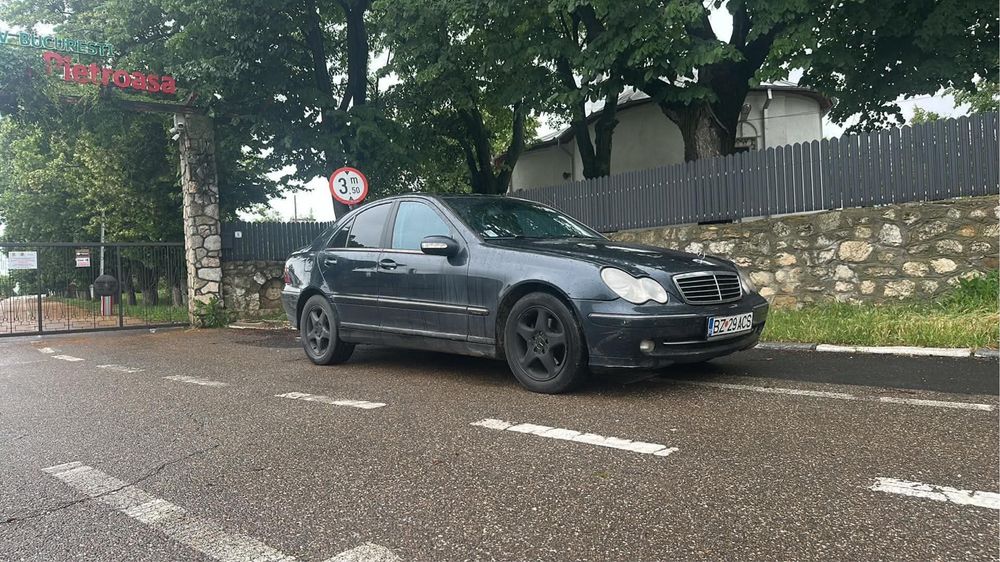 Mercedes C220/ W203/ C class