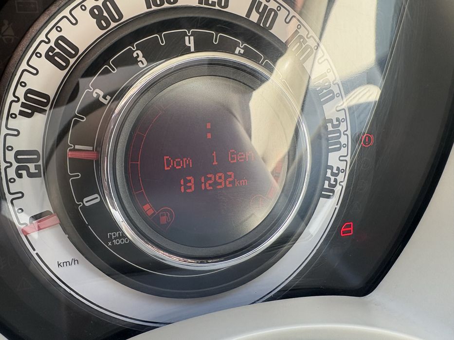 Фиат 500 1.2i нов внос