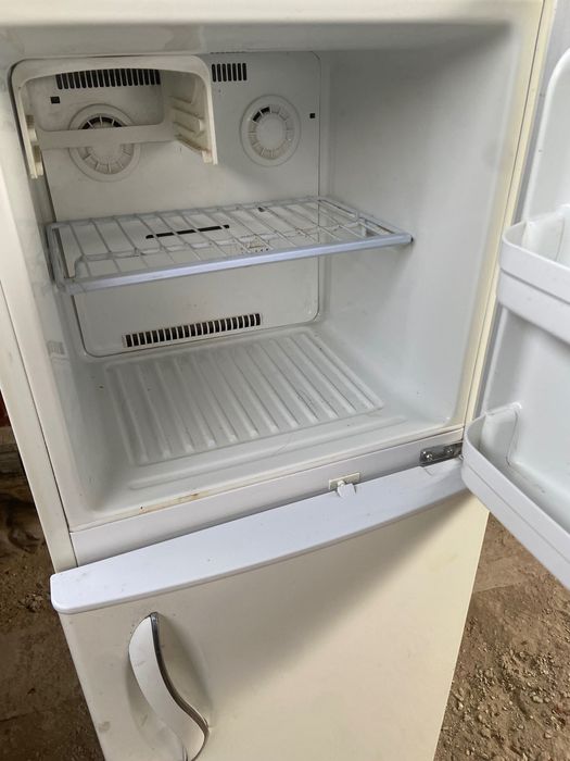 Продам холодильник срочно !!!