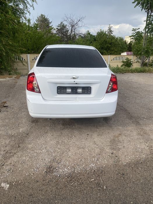 Chevrolet Lacetti / Gentra 2009 — 2