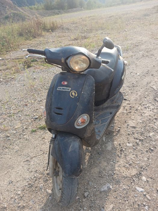 Scuter kymco yup 50 2t