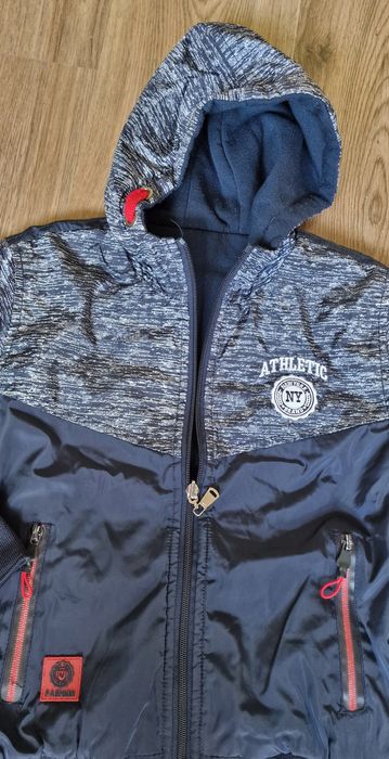 Запазени детски якета 116/122/128