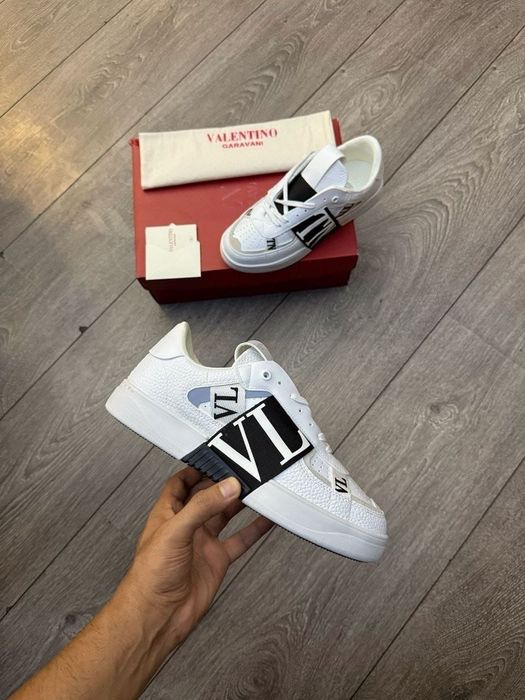 Adidași de bărbat