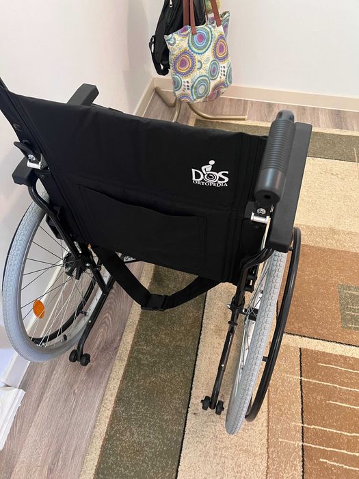 Инвалидная коляска