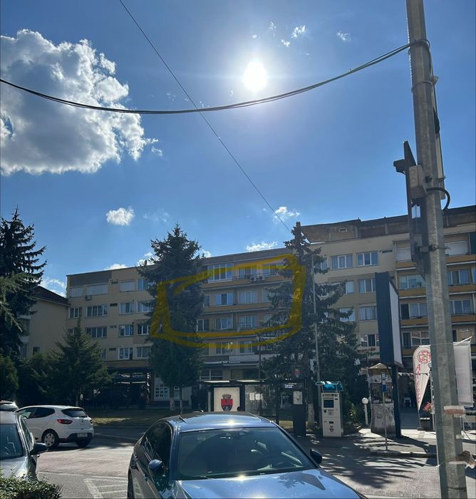 Apartament 3 camere, centrul vechi Deva
