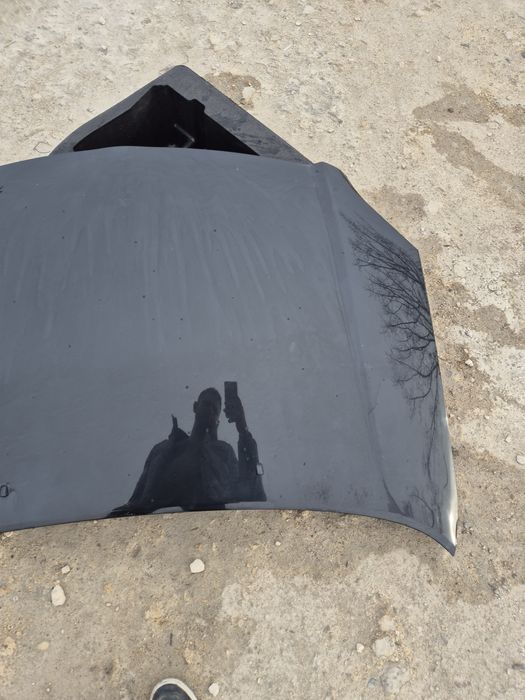 Предни капаци за Тойота Авенсис Т25 2003- 2009г