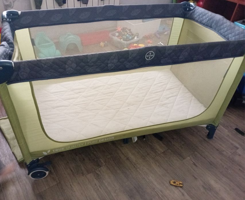 Манеж складной 2шт