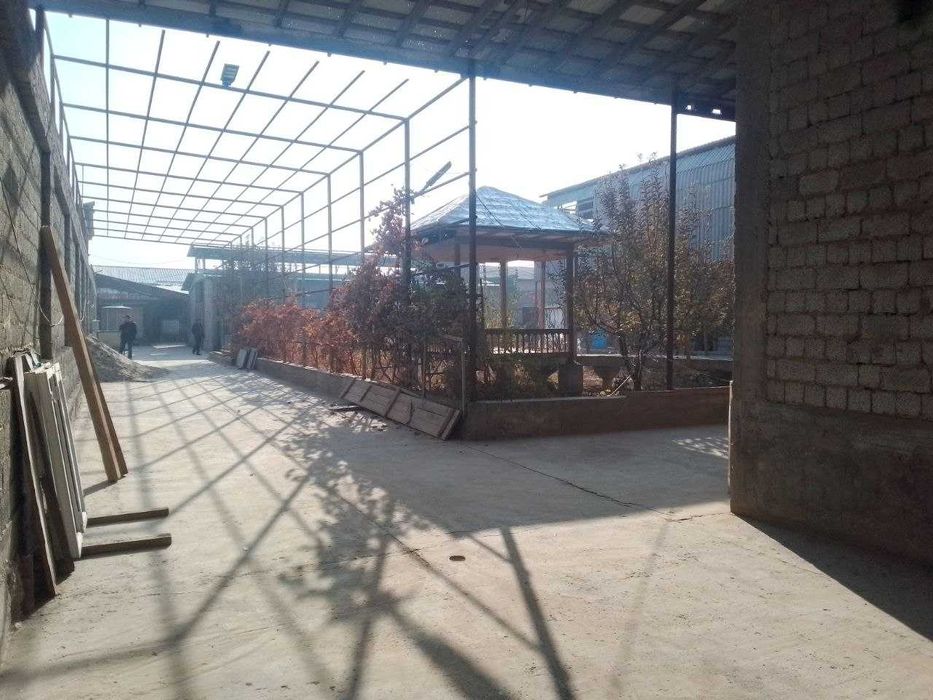 Уи фермаси билан сотилади М39