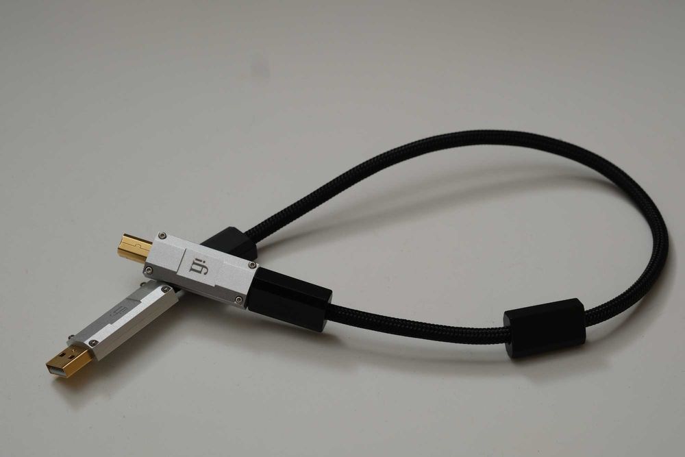 Chord Qutest / AirPods Max / Hi-Fi IEM / Hi-Fi компоненти, кабели