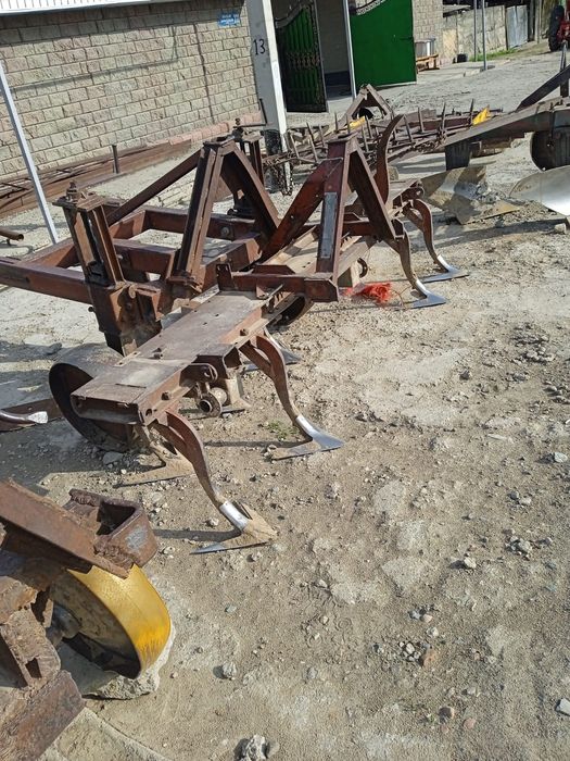 Продам культиватор стрелки мтз трактор