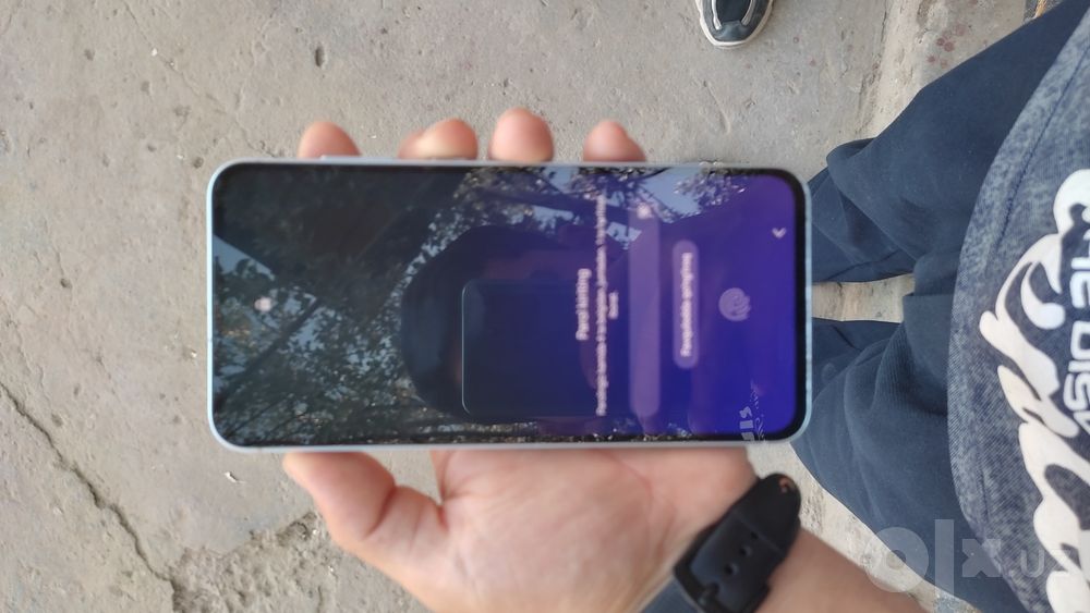 Samsung A55 holati ideal Sotildi
