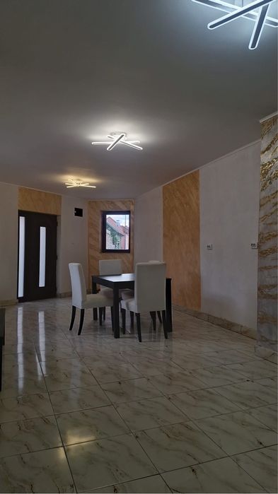 Spatiu comercial