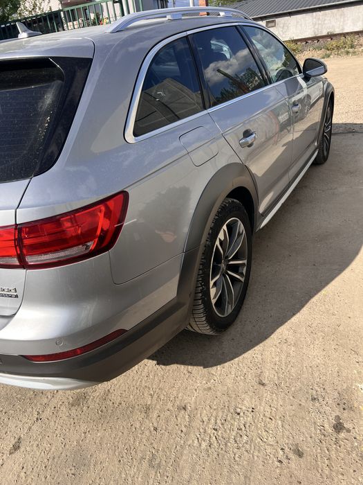 Ornament, Overfender aripă dreapta spate Audi A4 B9 break Allroad
