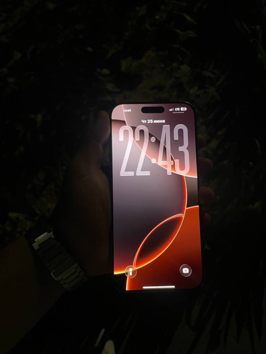 Iphone 16 pro max 256 , 96%