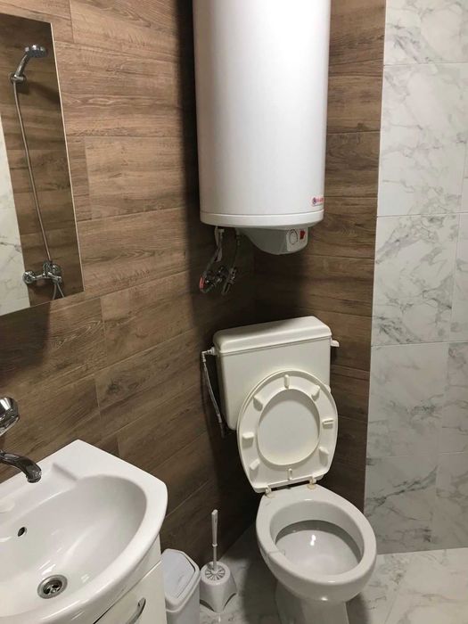 Дава се под наем Двустаен апартамент в Благоевград, Широк център - 55 кв.м за 255 € - Снимка #8