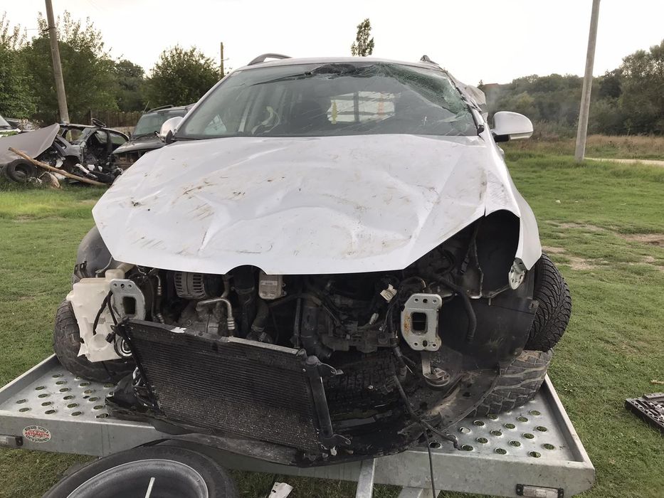 VW Golf VI 1.6 tdi на части