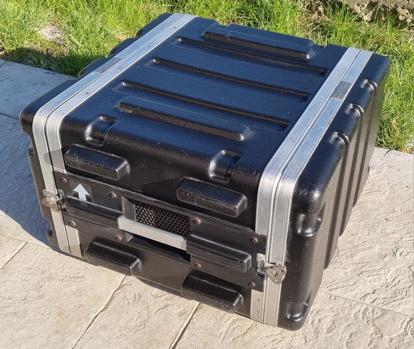 Statie cu mixer peavey xrd680 plus