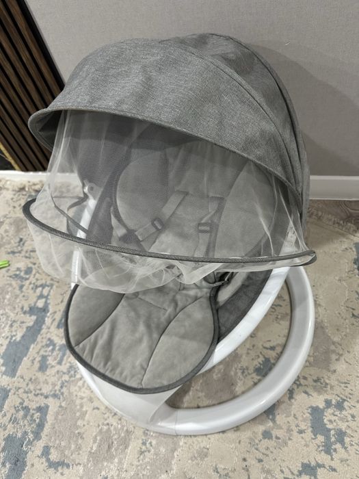 Продам детский шезлонг качалку