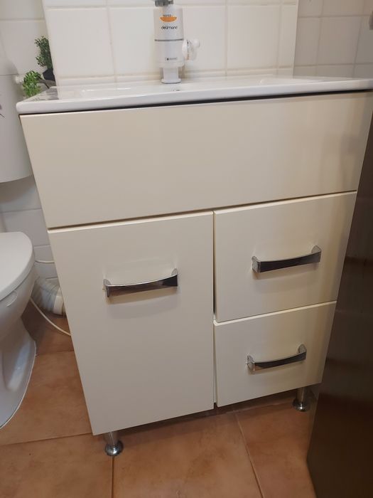 Chiuveta cu masca baie plus bateria delimano