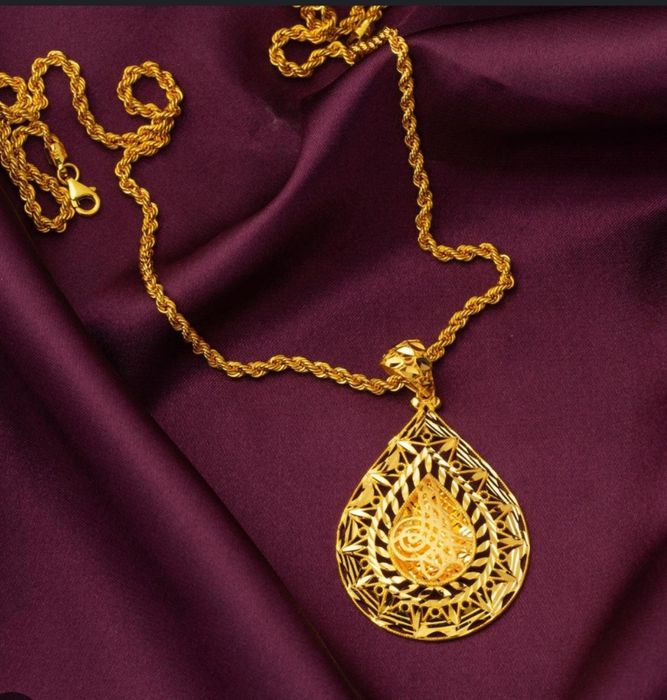 Золотая цепочка с кулоным ,65 см проба 585 вес 12,85 гр, Турецкая