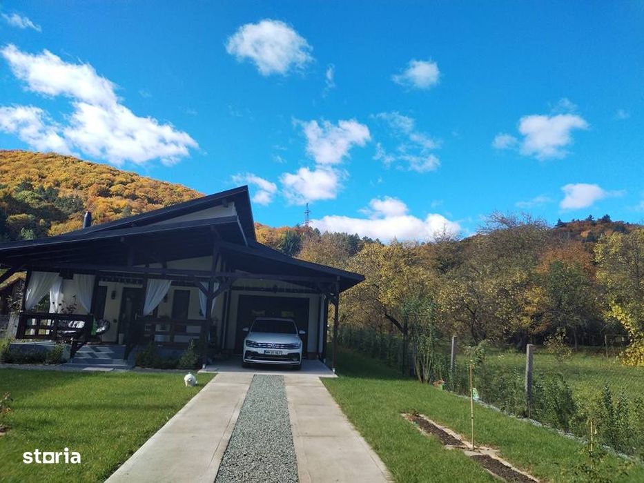 Casa individuala, 200 mp, zona Firiza