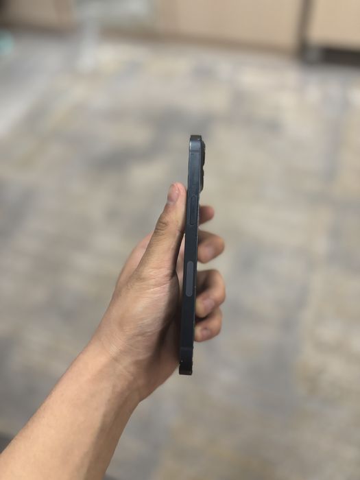 iPhone 13/128 Gb в отличном состоянии