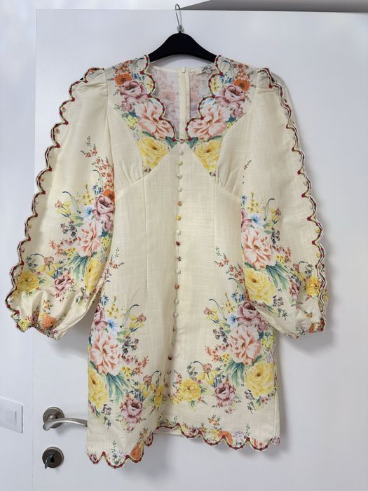 Rochie de zi cu flori, crem