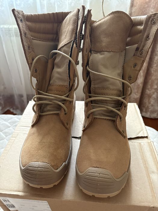 Продам военную обувь