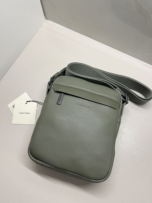 Барсетка Calvin Klein новая