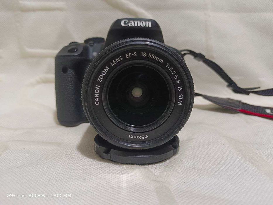 Фотоаппарат (сенсорный) - Canon 700d