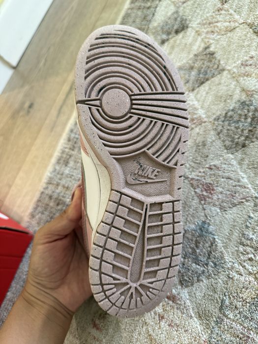 Крассовки nike оригинал