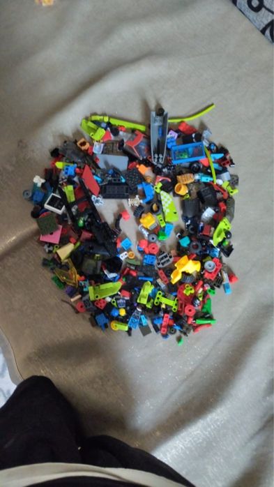 Продам лего разные детали
