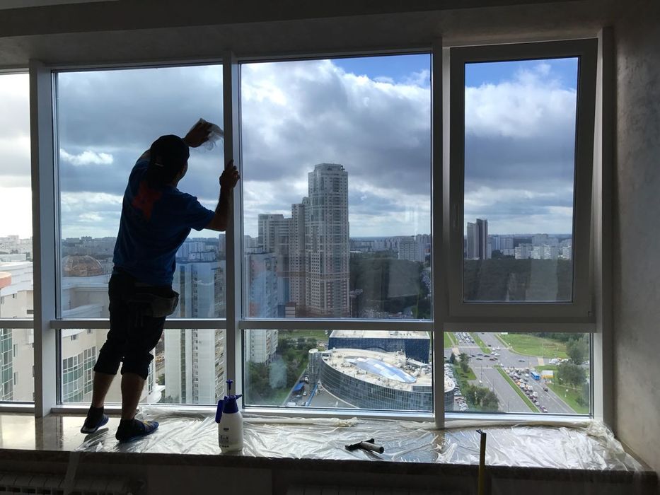 Тонировка окон Тонирование окон, балконов, витражи, здании, мойка окно