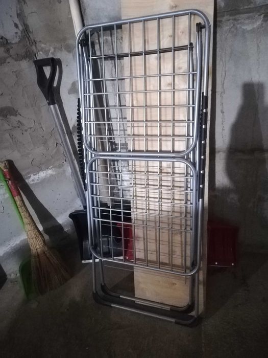 Гладильные доски, сушилки