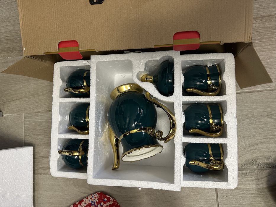 Vand set pentru ceai /cafea din Polonia