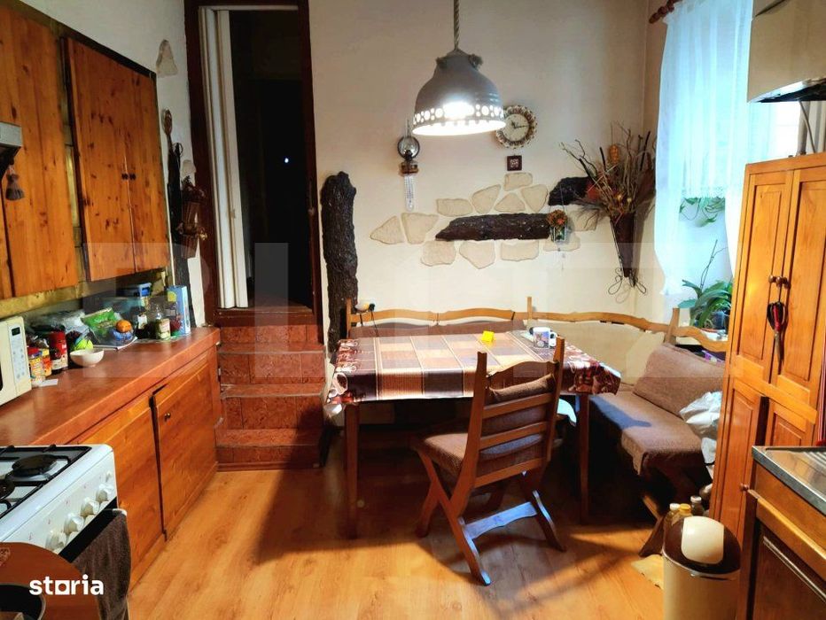 Apartament de vanzare, cu o camera, 73 mp, etaj 1, zona centrala